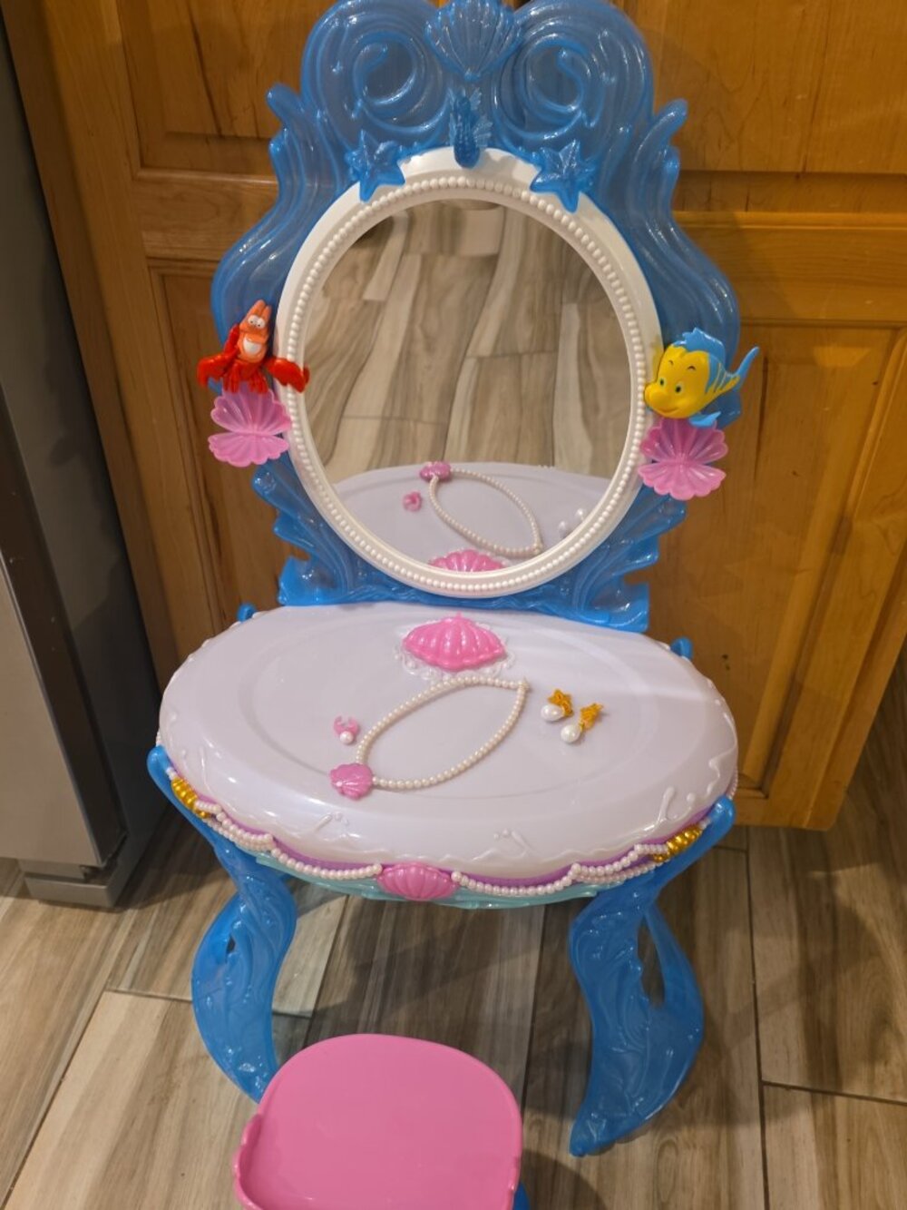 Disney Little mermaid Ariel vanity